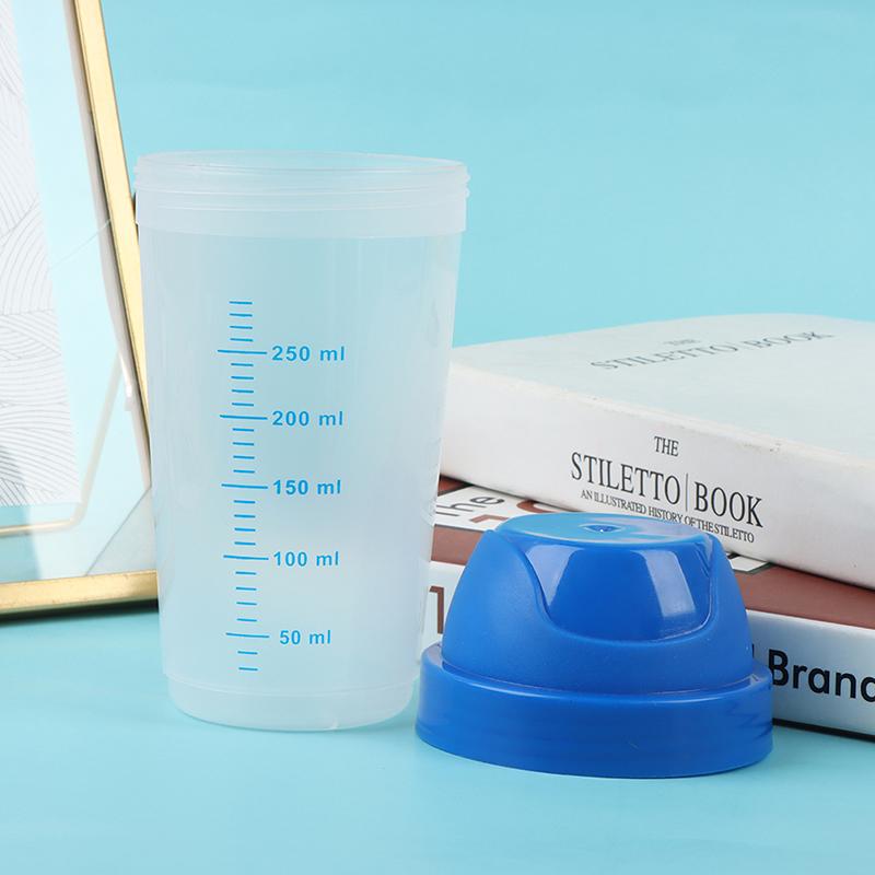300ml Shaker Bottle Creative M - đánh giá và giá Protein Shaker Bottle
